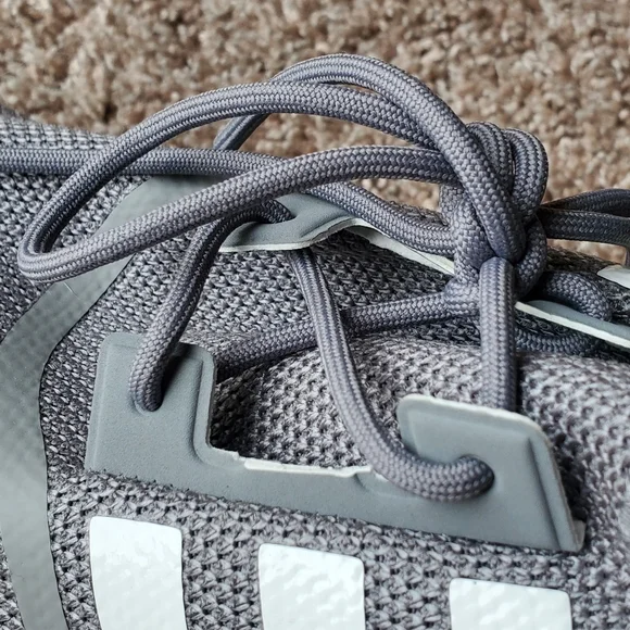 Adidas NMD R1 Grey Vivid Red - Picture 6 of 7